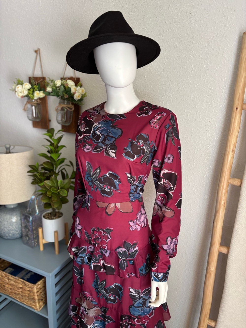 Floral Long-Sleeve Burgundy Maxi Dress - Picture 4 of 6